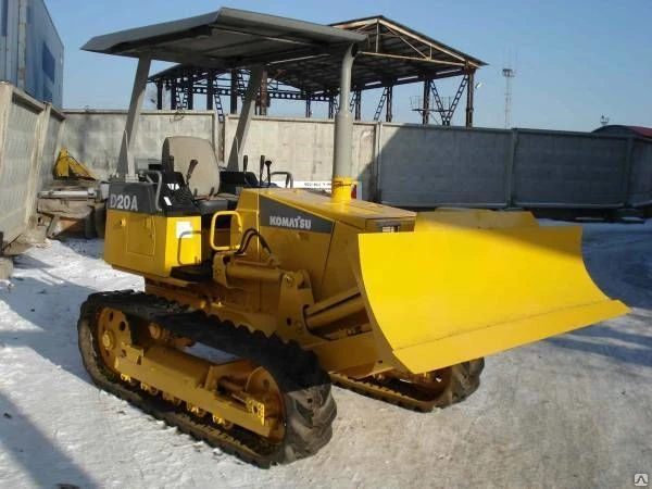 Фото Бульдозер Komatsu D20A-7E