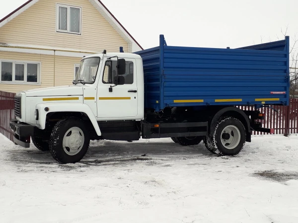 Фото Вывоз старой мебели на утилизацию