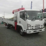 фото Бортовой грузовик с манипулятором isuzu forward с кму unic 344