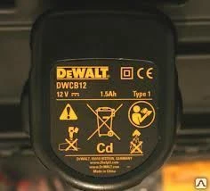 Фото Аккумуляторная батарея DeWALT dwcb 12 12v-1.5ah