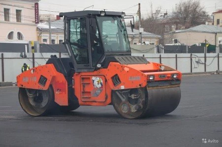 Фото Вызвать каток HITACHI CP215 Canopy