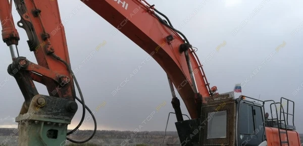 Фото Аренда гусеничного экскаватора Hitachi ZX470LC-5G, Ростов-на-Дону