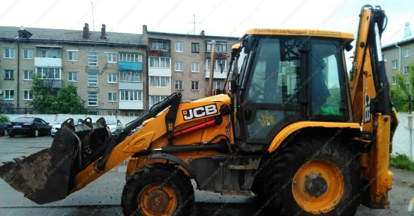 Фото Аренда экскаватора-погрузчика JCB 3CX, Пермь