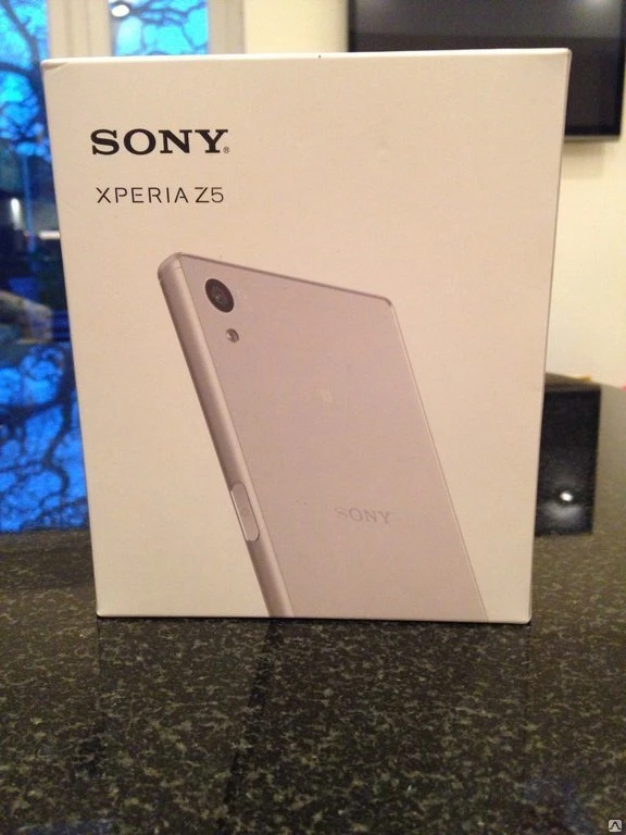 Фото SONY Xperia Z5 E6653 - 32гб, LTE 4G 23MP, 5.2", 2.5GHz Dual телефон