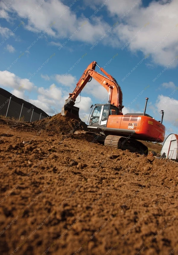 Фото Аренда гусеничного экскаватора Hitachi ZX350LC, Чита