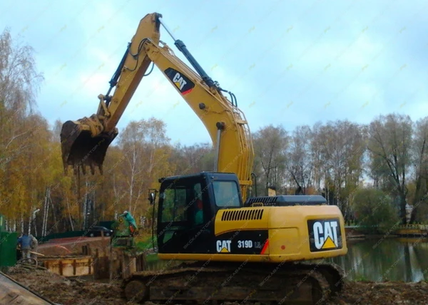 Фото Аренда гусеничного экскаватора Caterpillar 319D L, Липецк