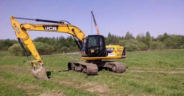 Фото Аренда гусеничного экскаватора JCB JS 220 LC, Калининград