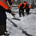 фото Убираем снег в Ижевске