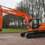 фото Гусеничный экскаватор Doosan DX225LCA