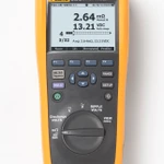 фото Анализатор батарей Fluke BT510