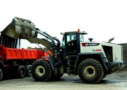 Фото Гидравлический фронтальный погрузчик TEREX TL260