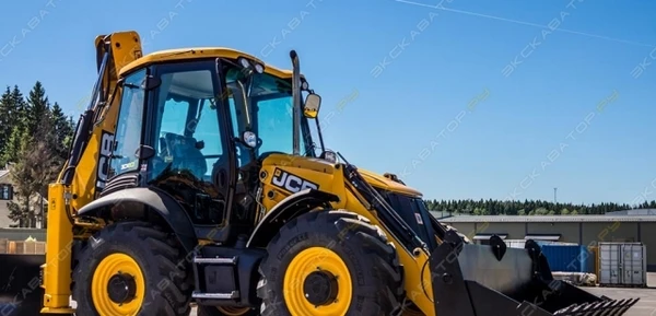 Фото Аренда экскаватора-погрузчика JCB 3CX Super SM, Симферополь