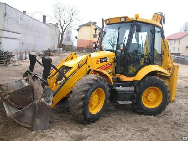 Фото Экскаватор-погрузчик JCB в аренду