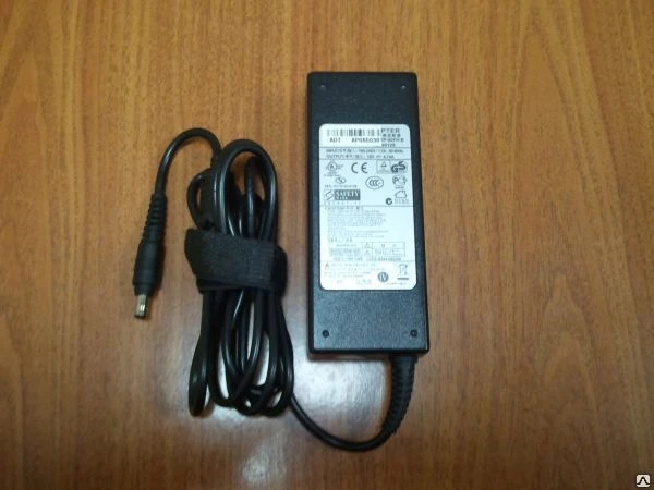 Фото Блок питания для ноутбука Samsung 19V 2.1A Mini Adapteк 40W 5.5x3.0 ADP-40M