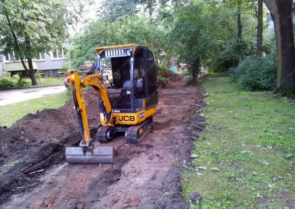 Фото Аренда мини-экскаватора JCB 8015, Калининград