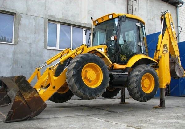 Фото Аренда экскаватора-погрузчика JCB 4CX, Челябинск