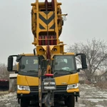 фото Автокран XCMG QY80k