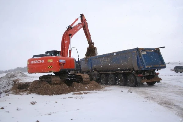 Фото Аренда самосвала 60 тонн Тонар