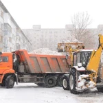 фото Вывоз снега со дворов