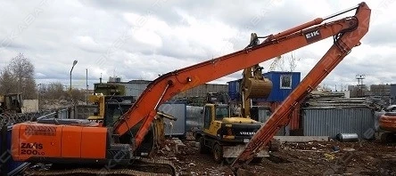 Фото Аренда гусеничного экскаватора Hitachi ZAXIS 200, Москва