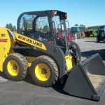 фото Мини-погрузчик New Holland L215