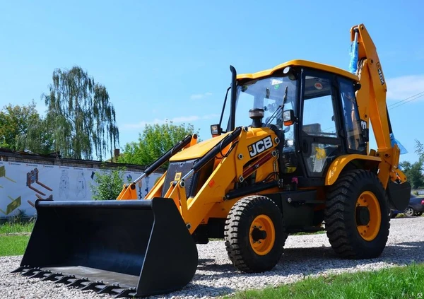 Фото Вызвать экскаватор-погрузчик JCB