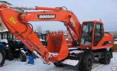 Фото Doosan SOLAR 180W-V колёсный экскаватор.