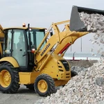 фото Экскаватор погрузчик KOMATSU WB93R