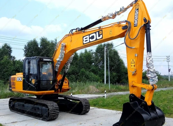 Фото Аренда гусеничного экскаватора JCB JS 205, Красногорск