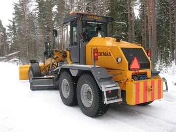 Фото Мини грейдер CATERPILLAR 120H ES