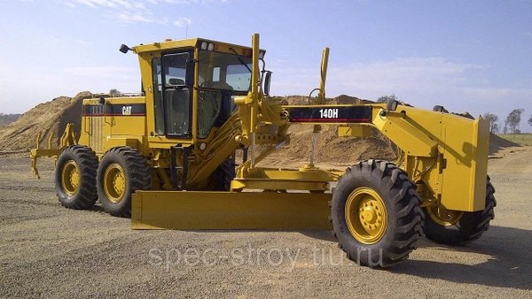 Фото Аренда грейдера CATERPILLAR 160К