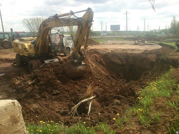 Фото Планировка участка своими экскаваторами, погрузчиками