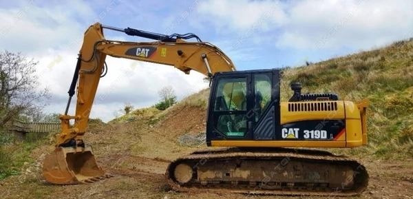 Фото Аренда гусеничного экскаватора Caterpillar 319D L, Москва