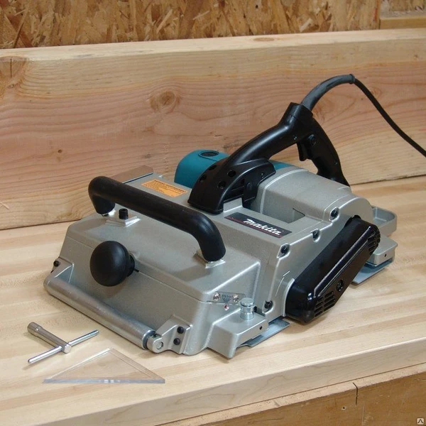 Фото Рубанок MAKITA KP312S