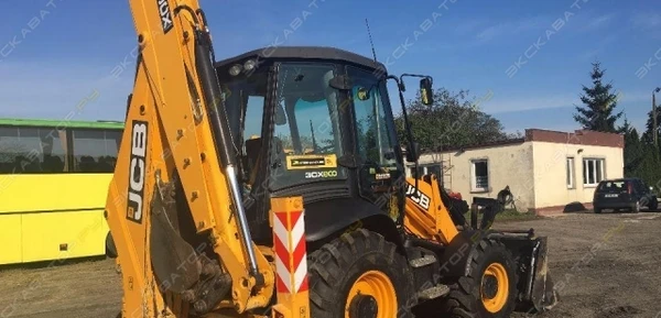 Фото Аренда экскаватора-погрузчика JCB 3CX, Москва