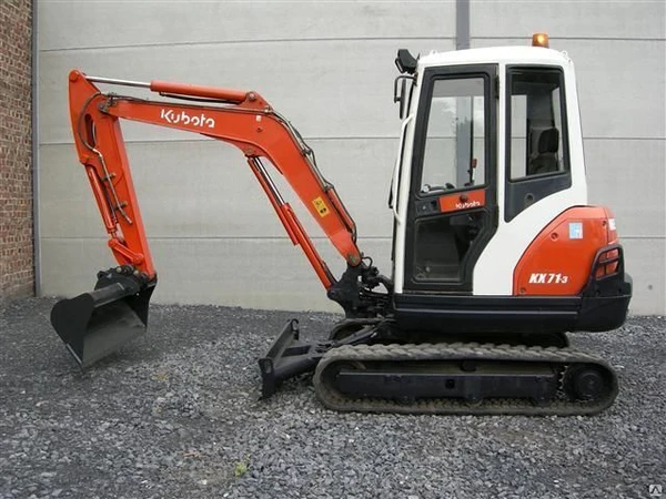 Фото Аренда миниэкскаватора Kubota KX 71-3