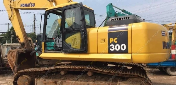 Фото Аренда гусеничного экскаватора Komatsu PC300, Санкт-Петербург