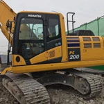 фото Komatsu Аренда гусеничного экскаватора Komatsu PC-200 Гидромолот есть.