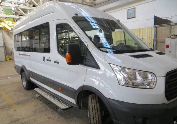 Фото New Ford Transit (19+6)