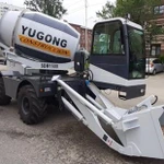 фото Самозагружающий автобетоносмеситель YUGONG SDM1500