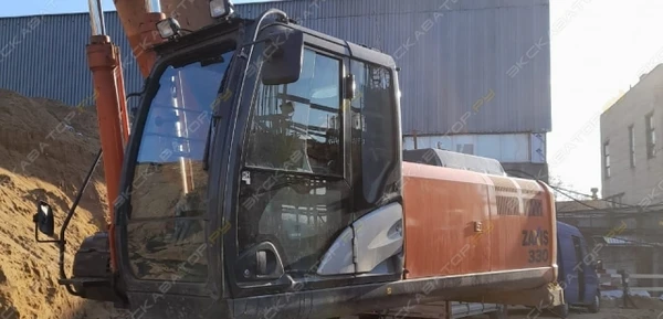 Фото Аренда гусеничного экскаватора Hitachi ZX330, Москва