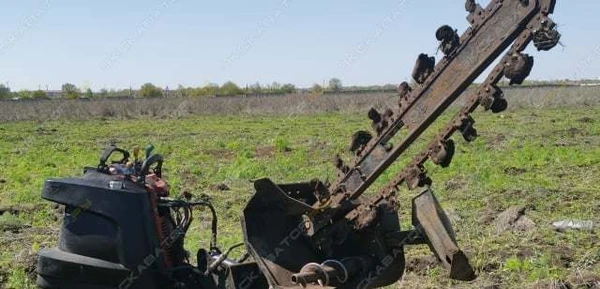 Фото Аренда траншейного экскаватора (траншеекопателя) DITCH WITCH zahn r300 4wd, Самара