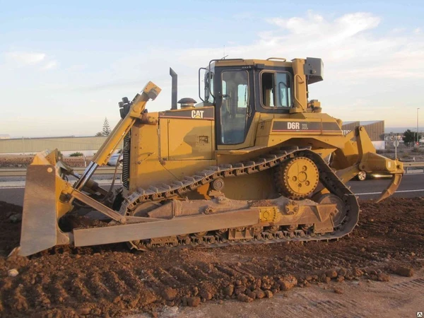 Фото Аренда бульдозера Caterpillar D6R