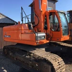 фото Экскаватор гусеничный DOOSAN DX225LCA