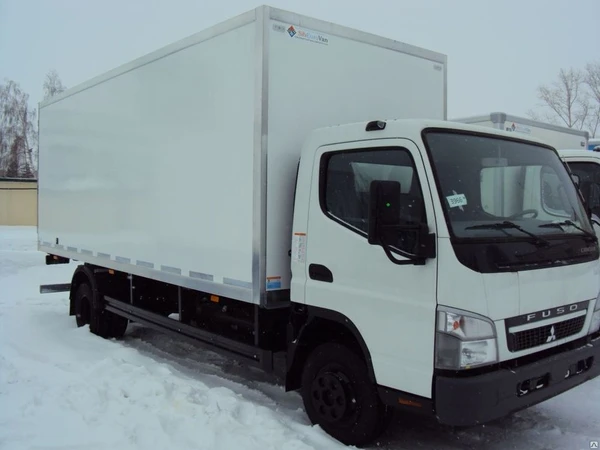 Фото Mitsubishi Fuso Canter сэндвич фургон