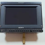 фото Профессиональный монитор Sony PVM 740