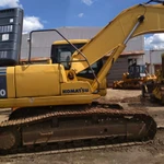 фото Аренда гусеничного экскаватора Komatsu PC 200-7