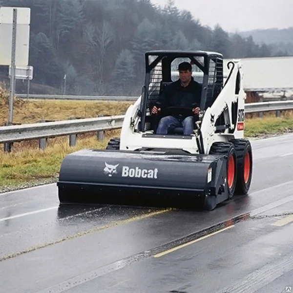 Фото Услуги щетки дорожной подметальной Bobcat