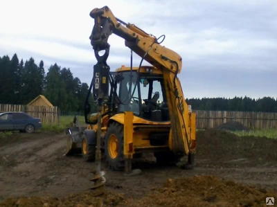 Фото Услуги бурояма на базе JCB