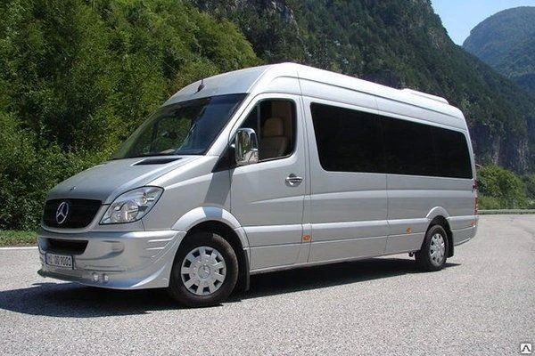 Фото Аренда (прокат) микроавтобуса Mercedes Sprinter на 19 мест